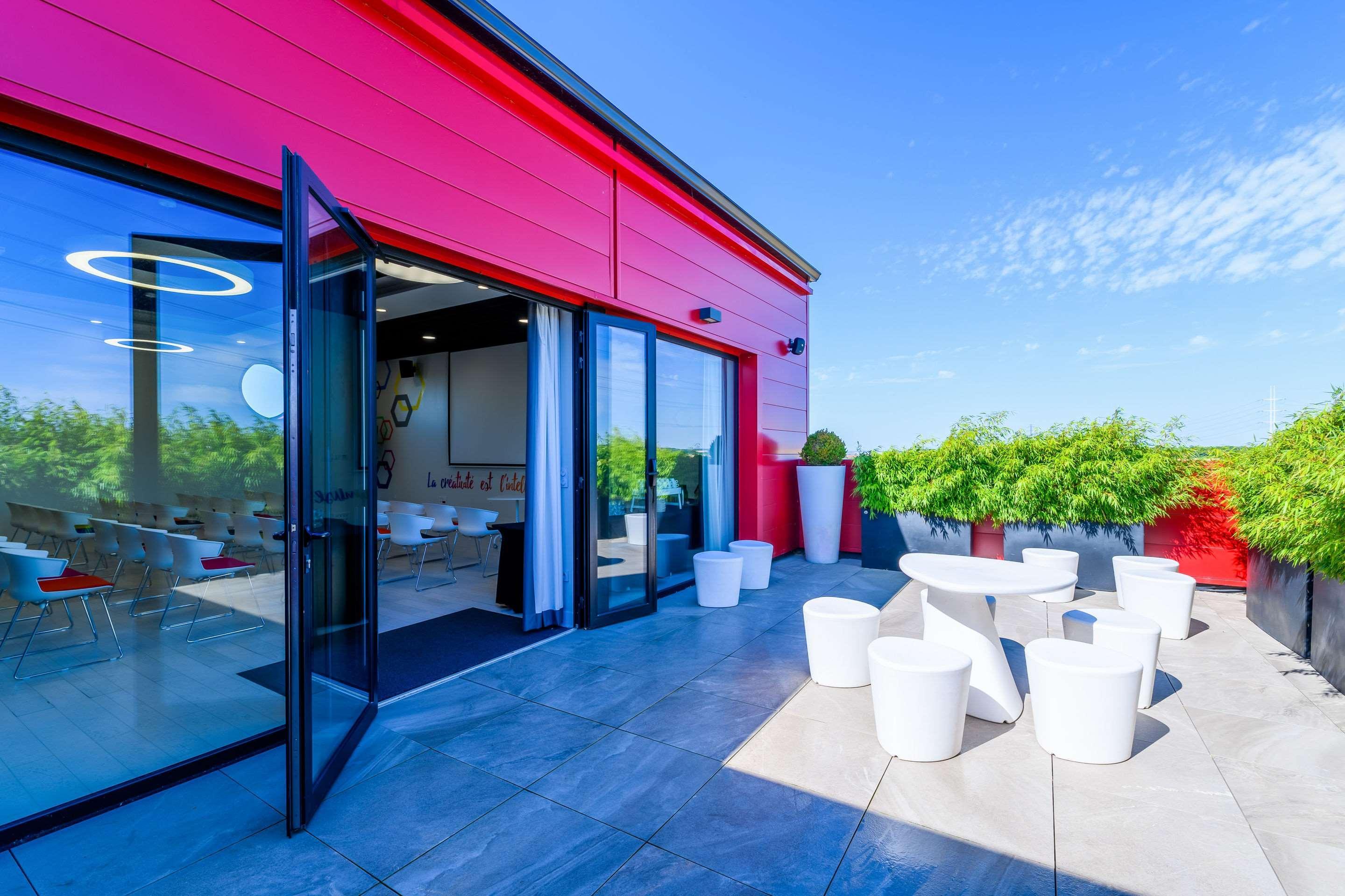 Kyriad Prestige Amiens Poulainville - Hotel And Spa Dış mekan fotoğraf