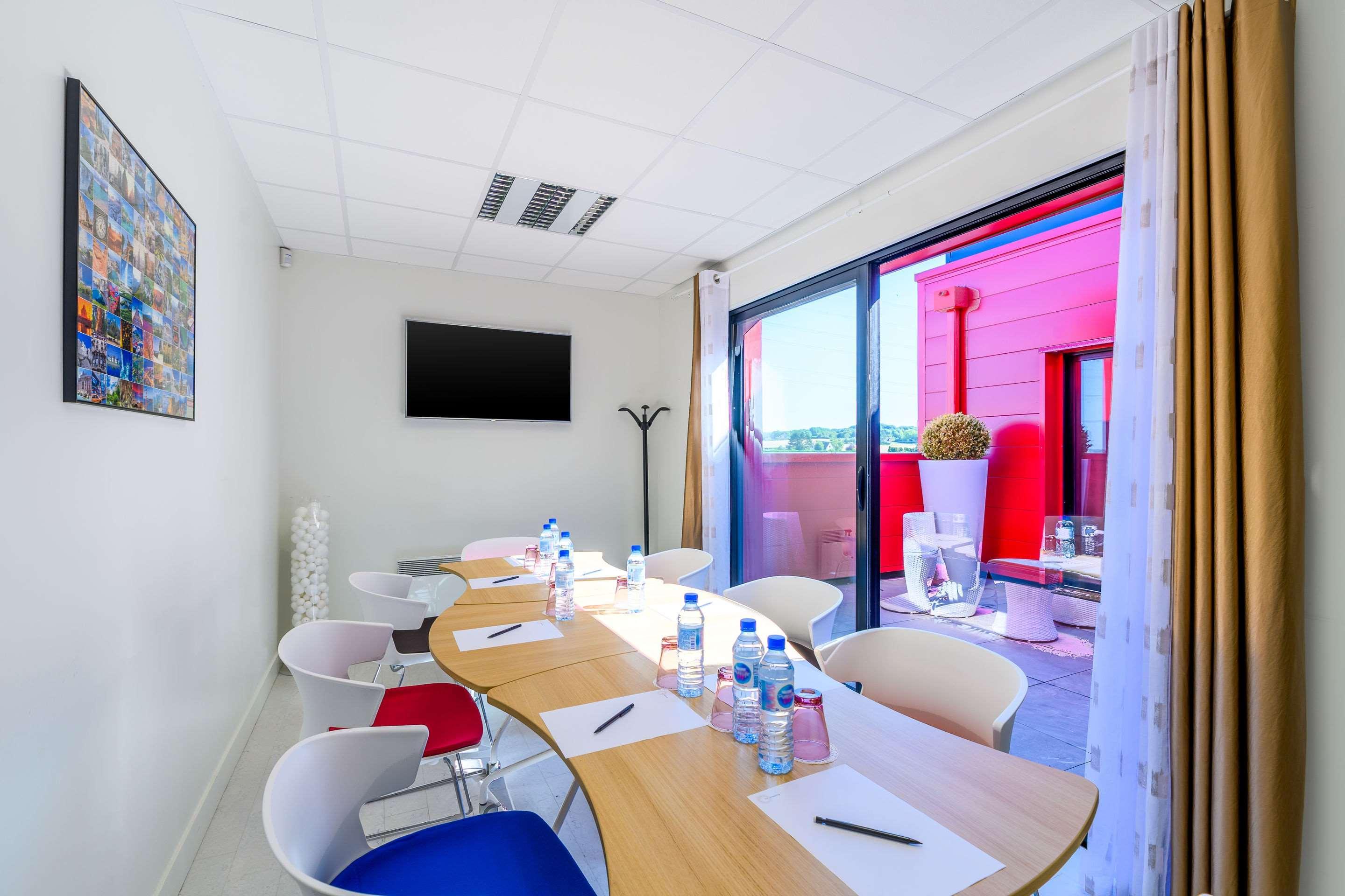 Kyriad Prestige Amiens Poulainville - Hotel And Spa Dış mekan fotoğraf